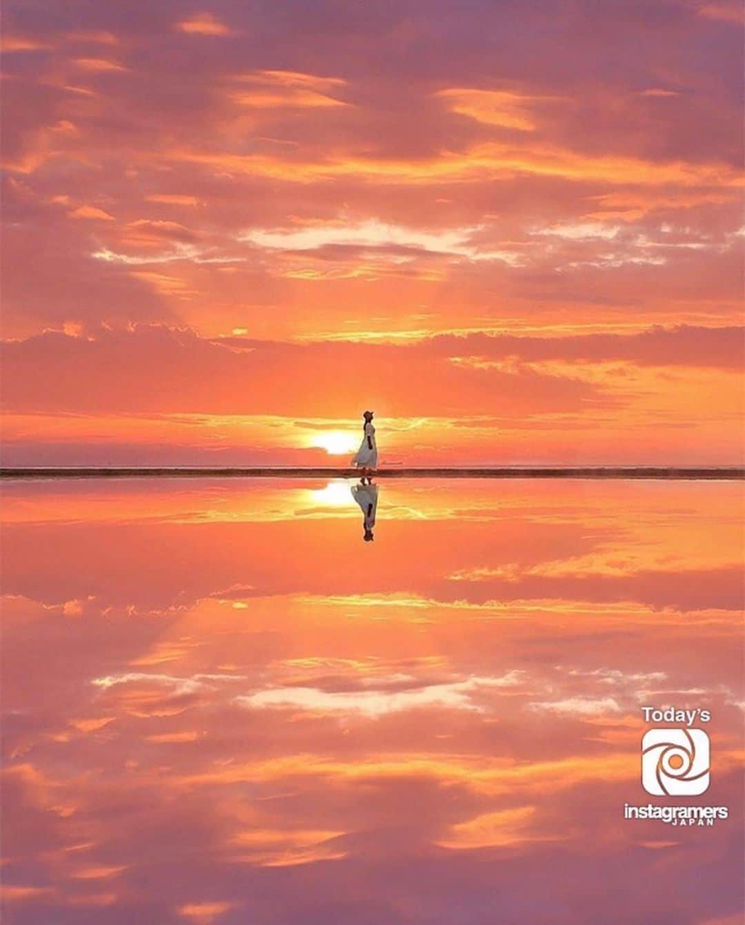 Instagramersのインスタグラム：「One with the sun by @ichijikupai and @igersjp 🧡💛📸🙌🏻✨ #igersjp #igers」