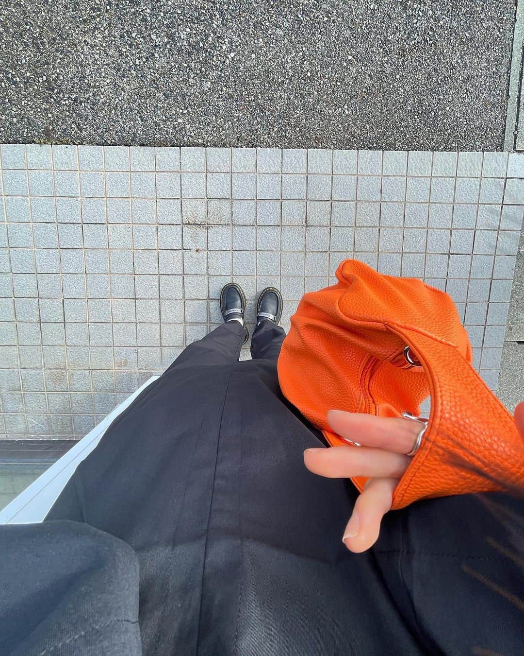 のインスタグラム：「・ 長州地サイダー🥤💫  #過去pic  #STU48 #idol #instalike #instagood  #fashion #sunself #drmartens」