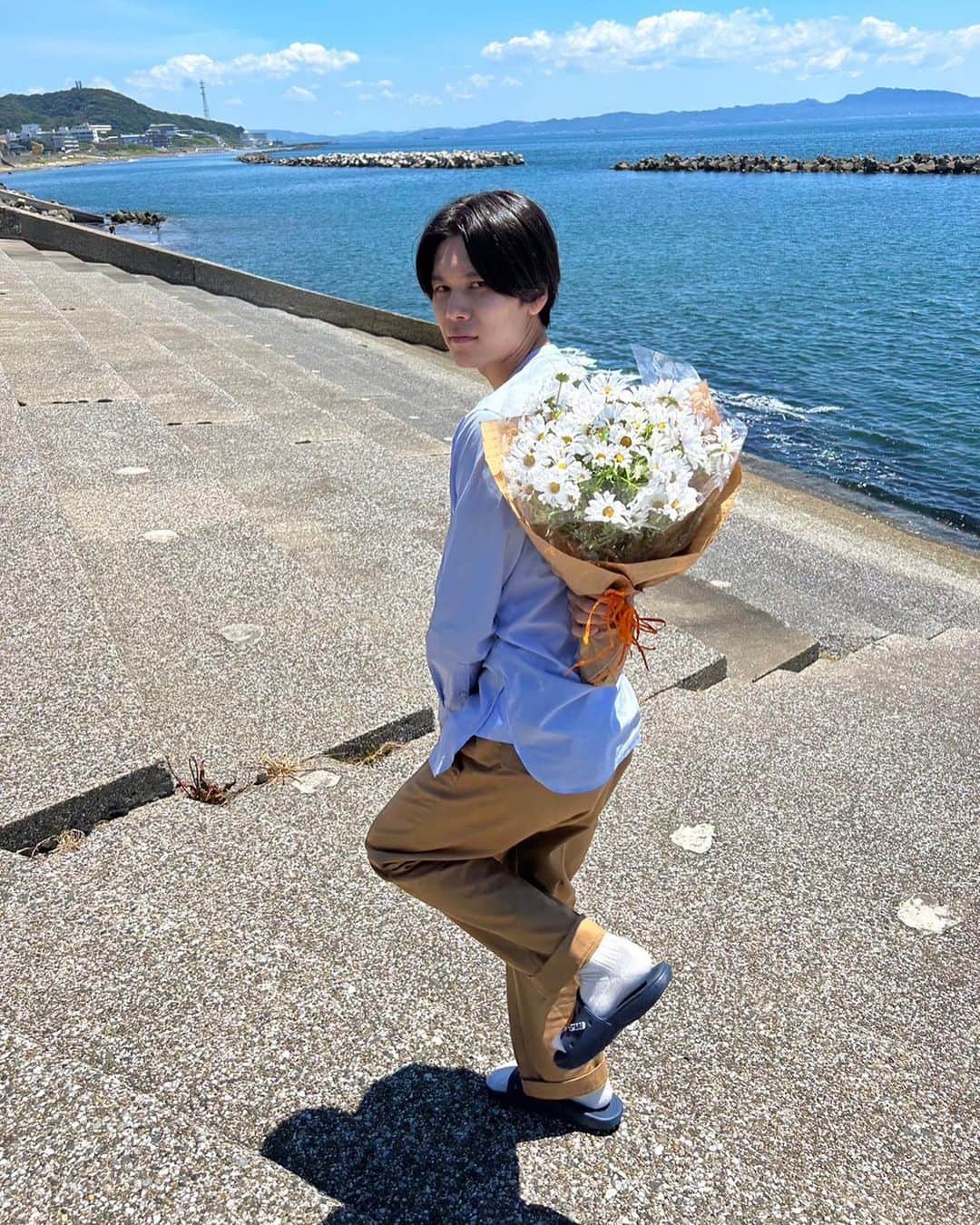 萩原利久さんのインスタグラム写真 - (萩原利久Instagram)「本日『真夏のシンデレラ』第5話です。  個人的にがんばれ修〜な5話です。  ぜひによろしくお願いします。」8月7日 19時38分 - rikuhagiwara_official