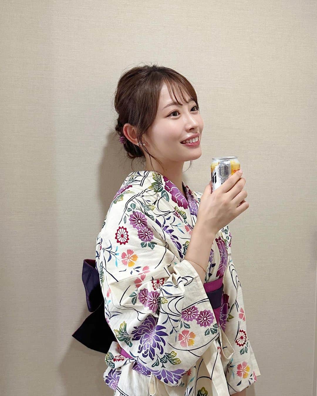 高木由梨奈さんのインスタグラム写真 - (高木由梨奈Instagram)「屋台のご飯は何が好き？🍉  私は鮎の塩焼きと焼きそば🤭笑  #夏祭り #浴衣ヘアアレンジ #浴衣コーデ #お祭り」8月7日 18時48分 - yurina_takagi