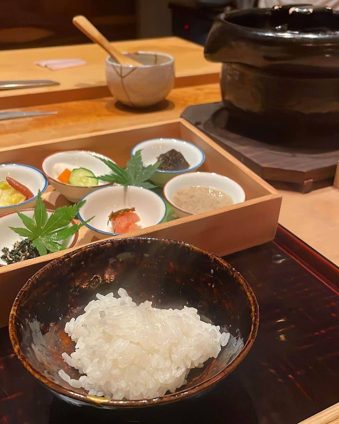 𝐡𝐚𝐫𝐮𝐜𝐡𝐚𝐧のインスタグラム：「毎月メニューが違うから ほんと毎回楽しみ🤤🤍 　 今回もほんと美味しかったなぁ🥹  #日本料理ながおか  #中洲ディナー #春吉ディナー  #日本料理 #日本料理店」
