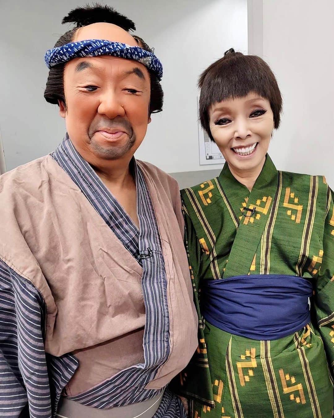 梅沢富美男のインスタグラム：「今日から新しい芝居でした！ 研さんは男の子役。 かわいいでしょ！  #梅沢富美男劇団 #研ナオコ」