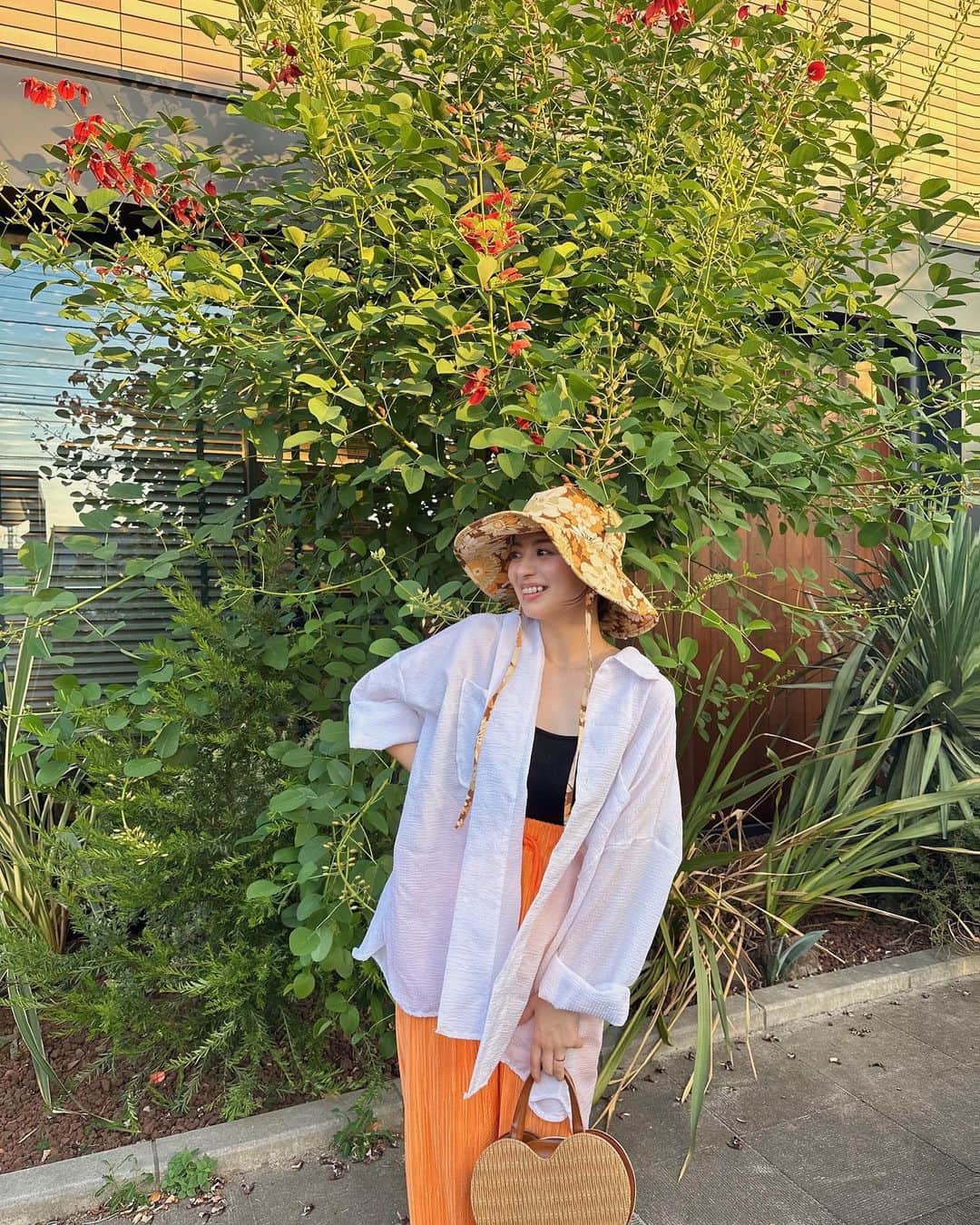 田中優衣さんのインスタグラム写真 - (田中優衣Instagram)「派手派手だった日。 久しぶりに オレンジ多めで ⚽️応援へ🍊  もうすぐスタバで🍉でるね。 飲んでしまおうかなぁ〜🙄」8月7日 18時48分 - heisei_8nen
