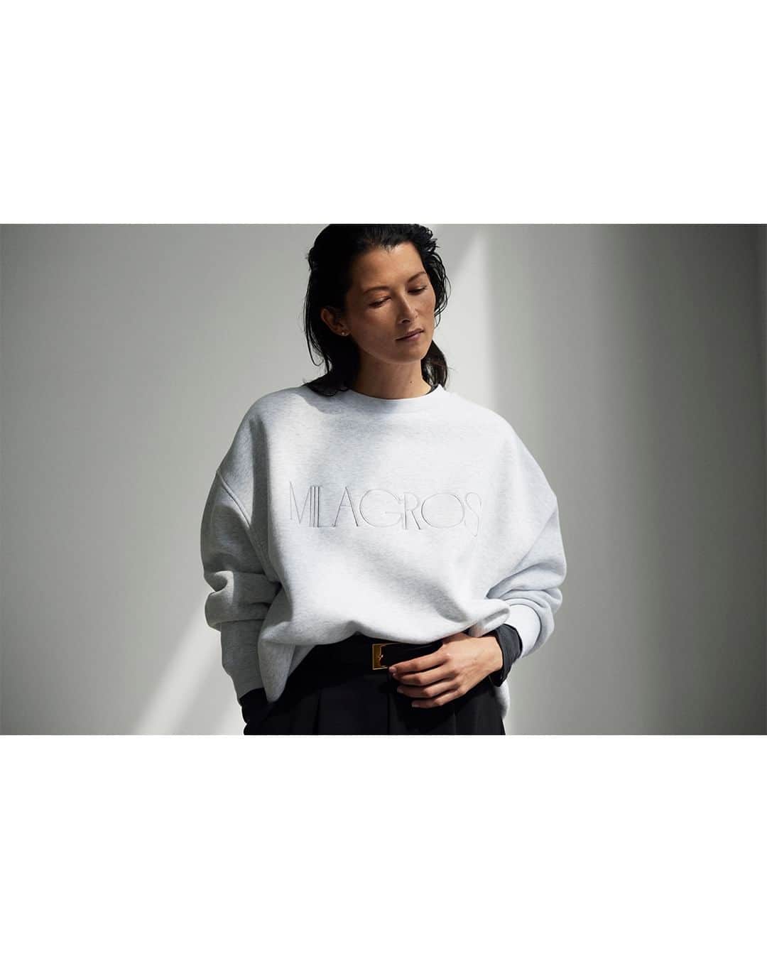 のインスタグラム：「MY STYLE  Style: LOGO SWEAT Style: COCOON SKIRT @haunt_daikanyama  #hauntdaikanyama #ハウント代官山 #haunt代官山  #mystyle #24fw」