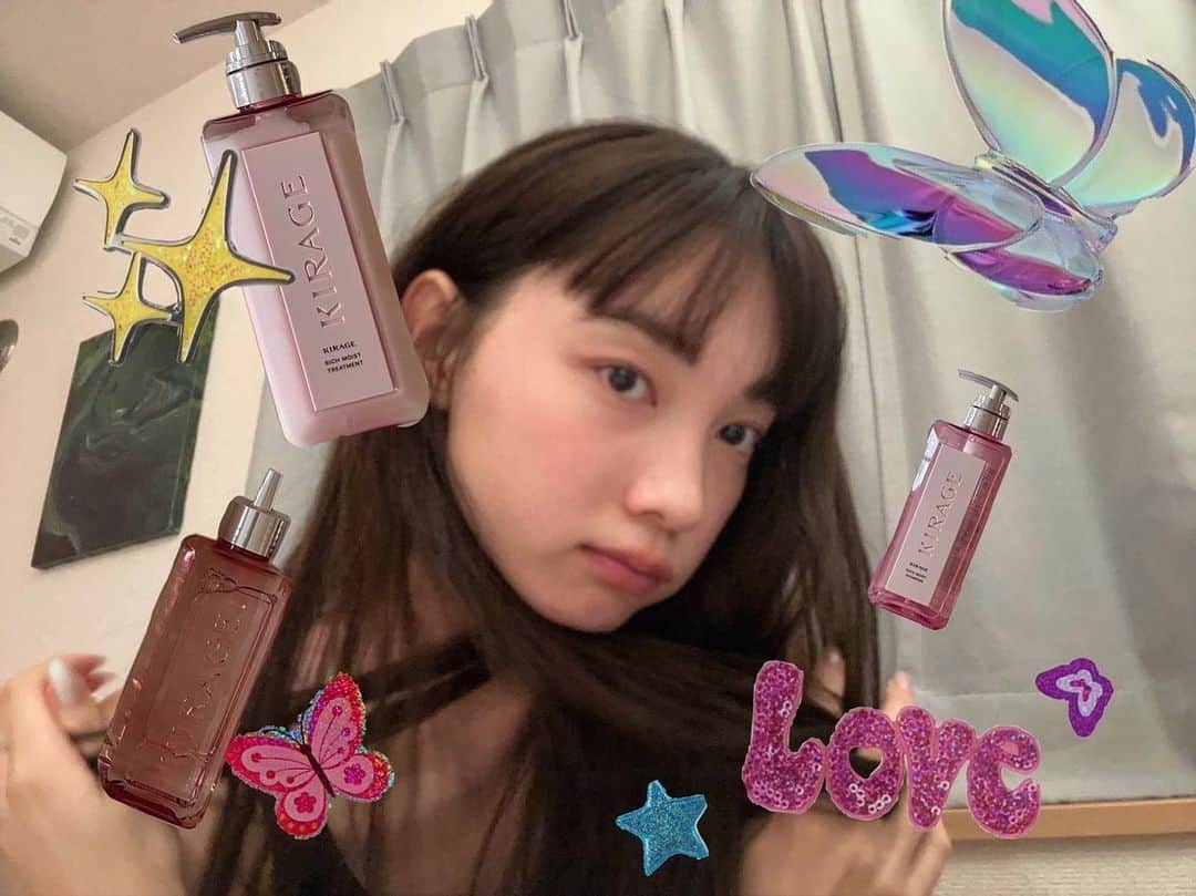 新野尾七奈のインスタグラム：「香りも見た目も キュートが詰まってて 可愛いで溢れてる ⭐️🫧🤍KIRAGE🛁💗🫧  アンバサダーとして引き続き活動することになりました😭♡ これからの発信もお楽しみにしてくれると嬉しいです♡  KIRAGEに包まれて毎日眠るよ おやすみ🌙 Zzz…(*´～｀*)｡o○.   #KIRAGE #KIRAGEアンバサダー #キラージュ #天使の生ツヤリング #gifted」