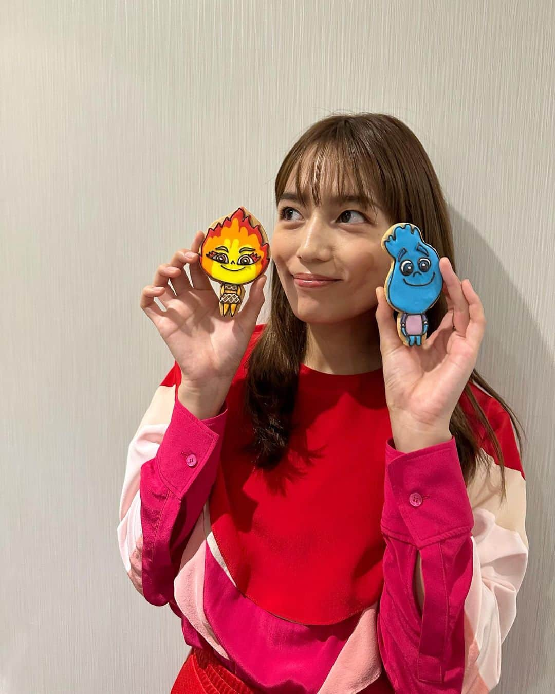 川口春奈さんのインスタグラム写真 - (川口春奈Instagram)「みたよ！ってお声やたくさんの嬉しいメッセージありがとうございます❤️‍🔥やさしい気持ちに、なってもらえたら。まだまだ上映中です🌱」8月7日 19時21分 - haruna_kawaguchi_official