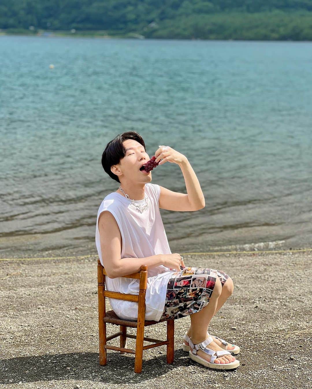 坂口涼太郎さんのインスタグラム写真 - (坂口涼太郎Instagram)「🍇」8月7日 19時24分 - ryotarosakaguchi