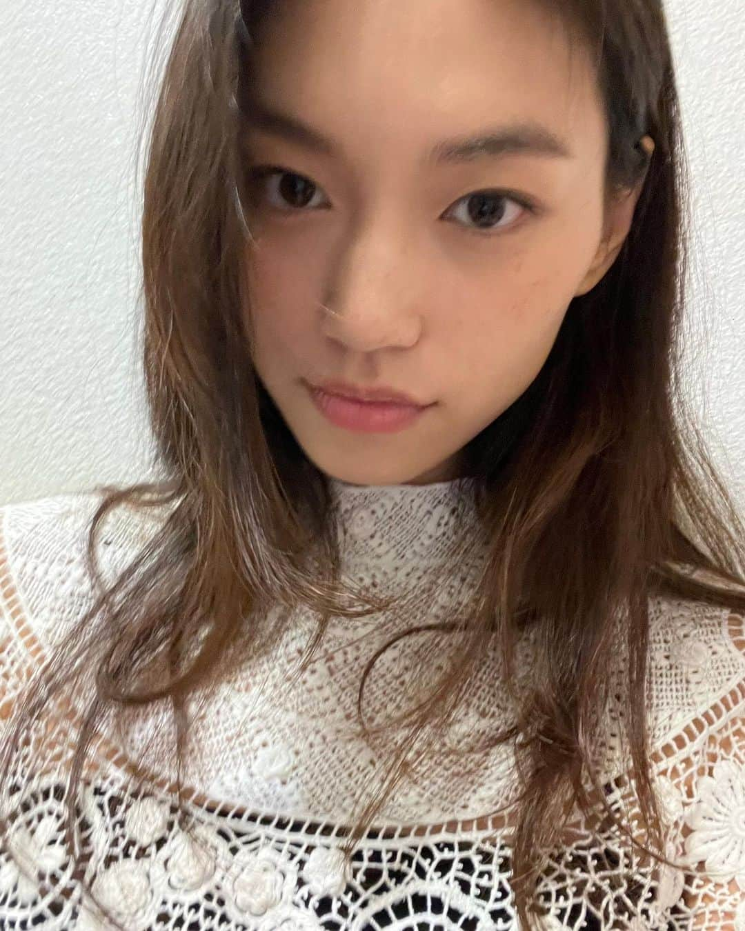 キム・ドヨンのインスタグラム：「Doyeon Weverse update🤍」