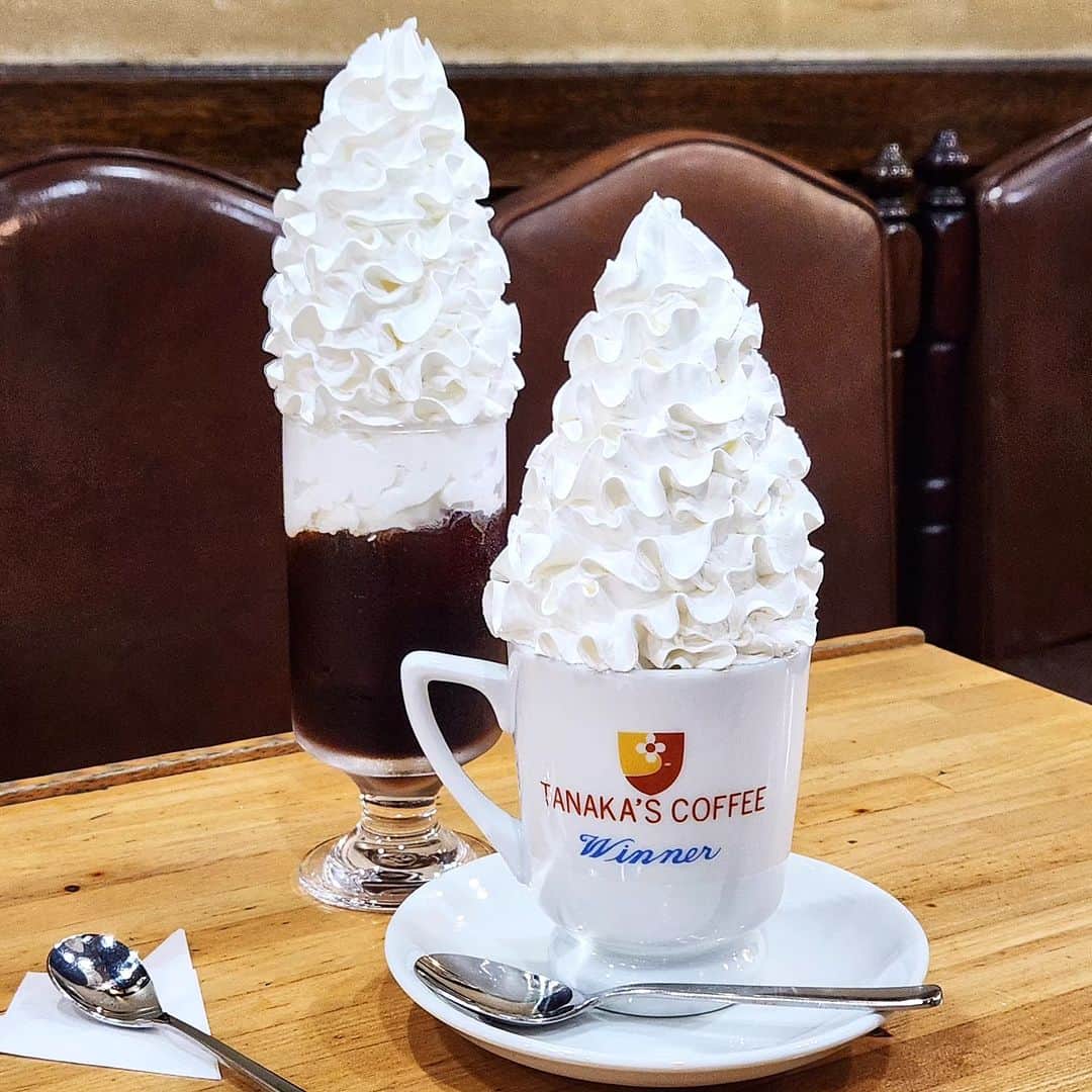 ミスター黒猫（黒猫仙人）のグルメインスタ