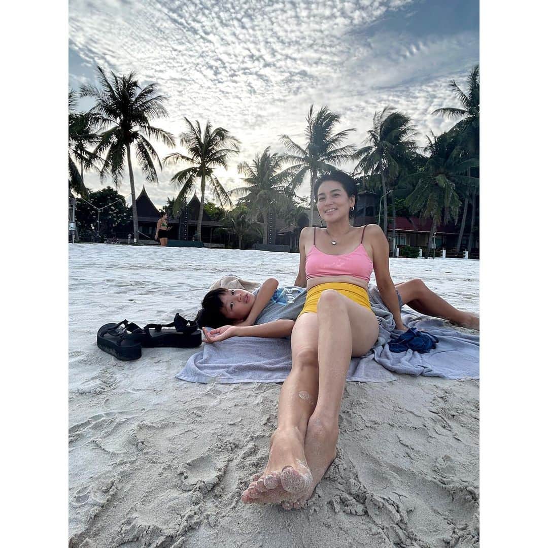 桃生亜希子のインスタグラム：「山から海へ。✨❤️‍🔥  #kopangan #thailand」