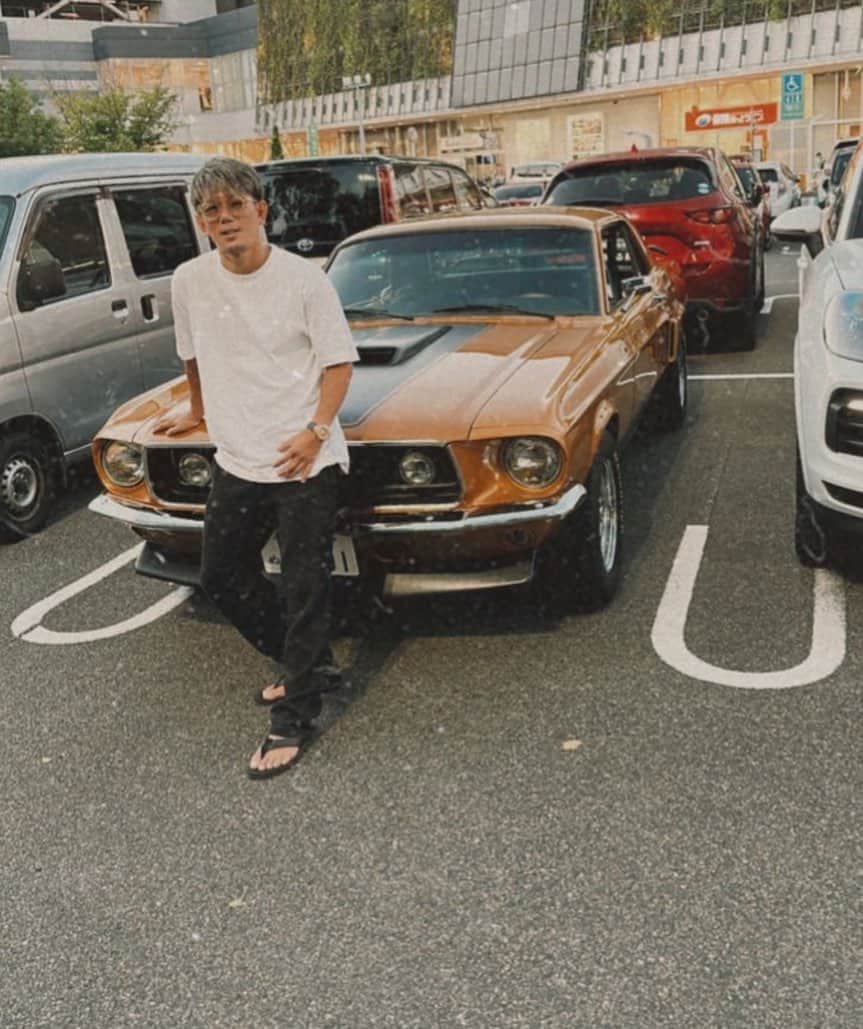 皇治さんのインスタグラム写真 - (皇治Instagram)「旧車もイケとんなあ♪  ＃いけてるおじさん」8月7日 12時11分 - 1_kouzi