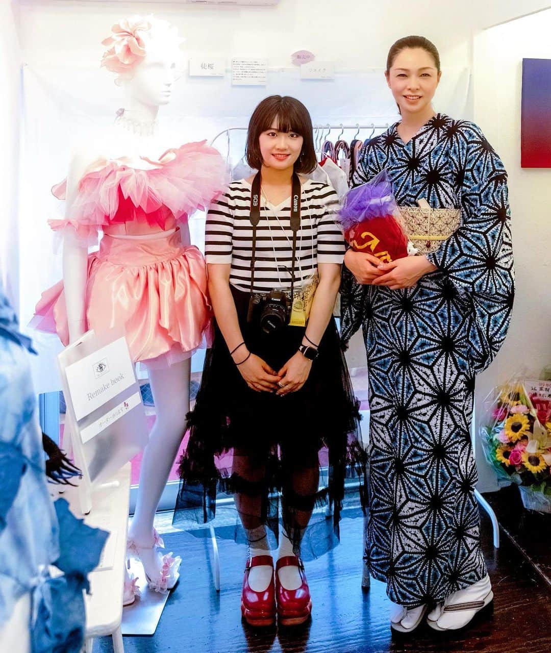川原亜矢子のインスタグラム：「原宿へ✨ #harajuku #tokyo #art #個展 #アート #浴衣 #浴衣コーデ」