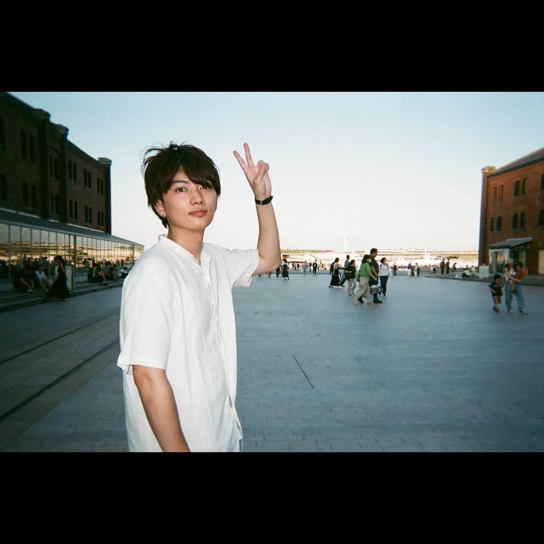 那須泰斗さんのインスタグラム写真 - (那須泰斗Instagram)「久しぶりに金髪にするか 黒髪にするか、どーしよかな。  迷い中です。」8月7日 12時29分 - nasu__taito