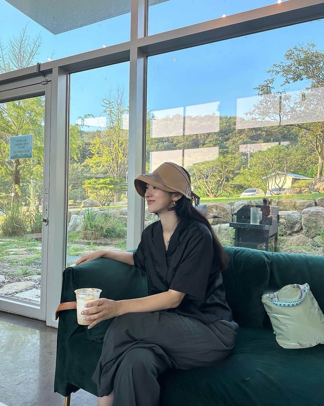 のインスタグラム：「이곳은대프리카❤️‍🔥 39도. #familytime」