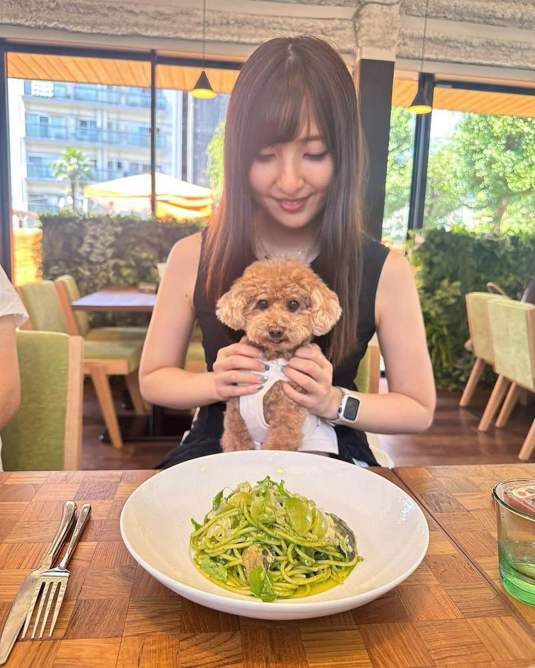 五位渕のぞみさんのインスタグラム写真 - (五位渕のぞみInstagram)「evergreen cafe restaurant EBISUにてランチ🍽️😍💕 @evergreen_cafe_ebisu ㅤㅤㅤㅤㅤㅤㅤㅤㅤ わんこ連れでゆったりランチできる 居心地の良い場所だよ💡 💡  ㅤㅤㅤㅤㅤㅤㅤㅤㅤ パスタやパフェなどメニューも豊富で 美味しく頂きましたぁ🥰❤️ ㅤㅤㅤㅤㅤㅤㅤㅤㅤ 🩵 evergreen cafe restaurant EBISU🩵 050-5600-8403 東京都渋谷区恵比寿南1-26-1 1F https://tabelog.com/tokyo/A1303/A130302/13285977/ ㅤㅤㅤㅤㅤㅤㅤㅤㅤ ㅤㅤㅤㅤㅤㅤㅤㅤㅤ ㅤㅤㅤㅤㅤㅤㅤㅤㅤ ㅤㅤㅤㅤㅤㅤㅤㅤㅤ ㅤㅤㅤㅤㅤㅤㅤㅤㅤ ㅤㅤㅤㅤㅤㅤㅤㅤㅤ ㅤㅤㅤㅤㅤㅤㅤㅤㅤ ㅤㅤㅤㅤㅤㅤㅤㅤㅤㅤㅤㅤㅤㅤㅤㅤㅤ  ㅤㅤㅤㅤㅤㅤㅤㅤㅤ  #愛犬 #愛犬とお出かけ #愛犬とご飯 #ペット同飯可 #ペット可 #ペット可レストラン  #ペット可カフェ #ペット可レストラン  #ペット同伴 #ドックカフェ #dogcafe #恵比寿グルメ #恵比寿ランチ #恵比寿ディナー #恵比寿カフェ #東京カフェ #カフェ巡り #카페 #카페스타그램 #まるこ🐶💓」8月7日 13時31分 - nonnon0319