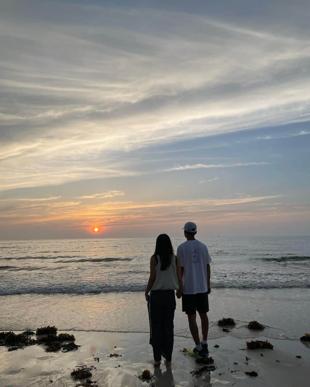 ジヌションさんのインスタグラム写真 - (ジヌションInstagram)「☀️ 아내=안의 해 나를 밝게 비춰주는 존재,혜영아❤️ 난 너만 바라봐~」8月7日 13時47分 - jinusean3000