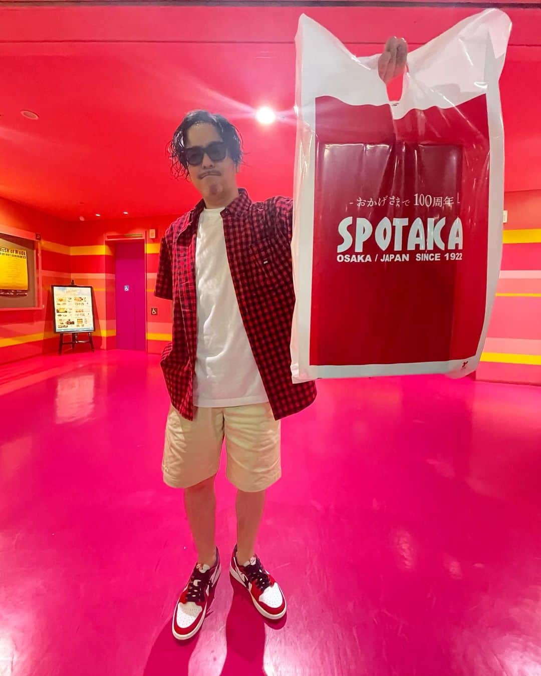 Juniorのインスタグラム：「スポタカきた🙆‍♂️  #アメ村」
