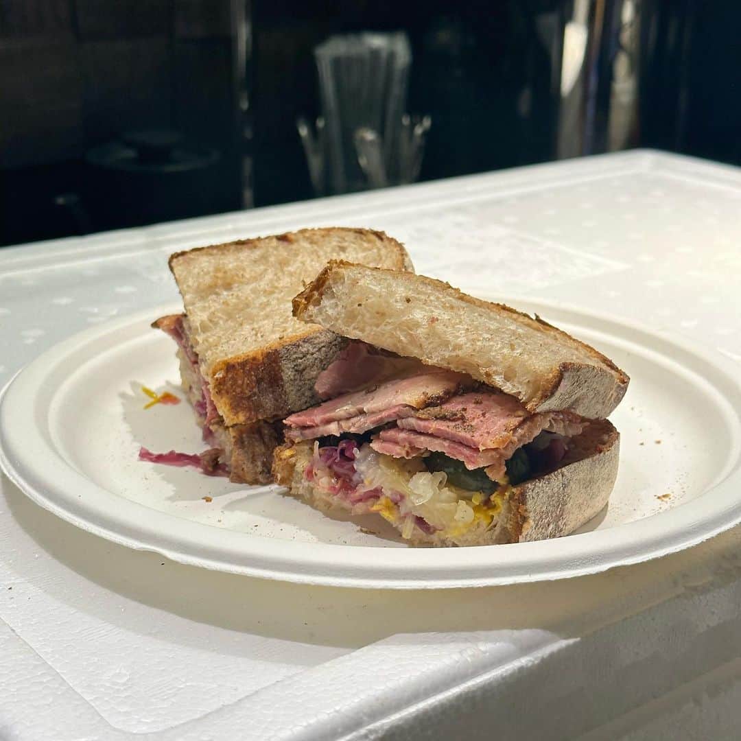 ソーセージクリームチーズ三日月ロールのレシピ