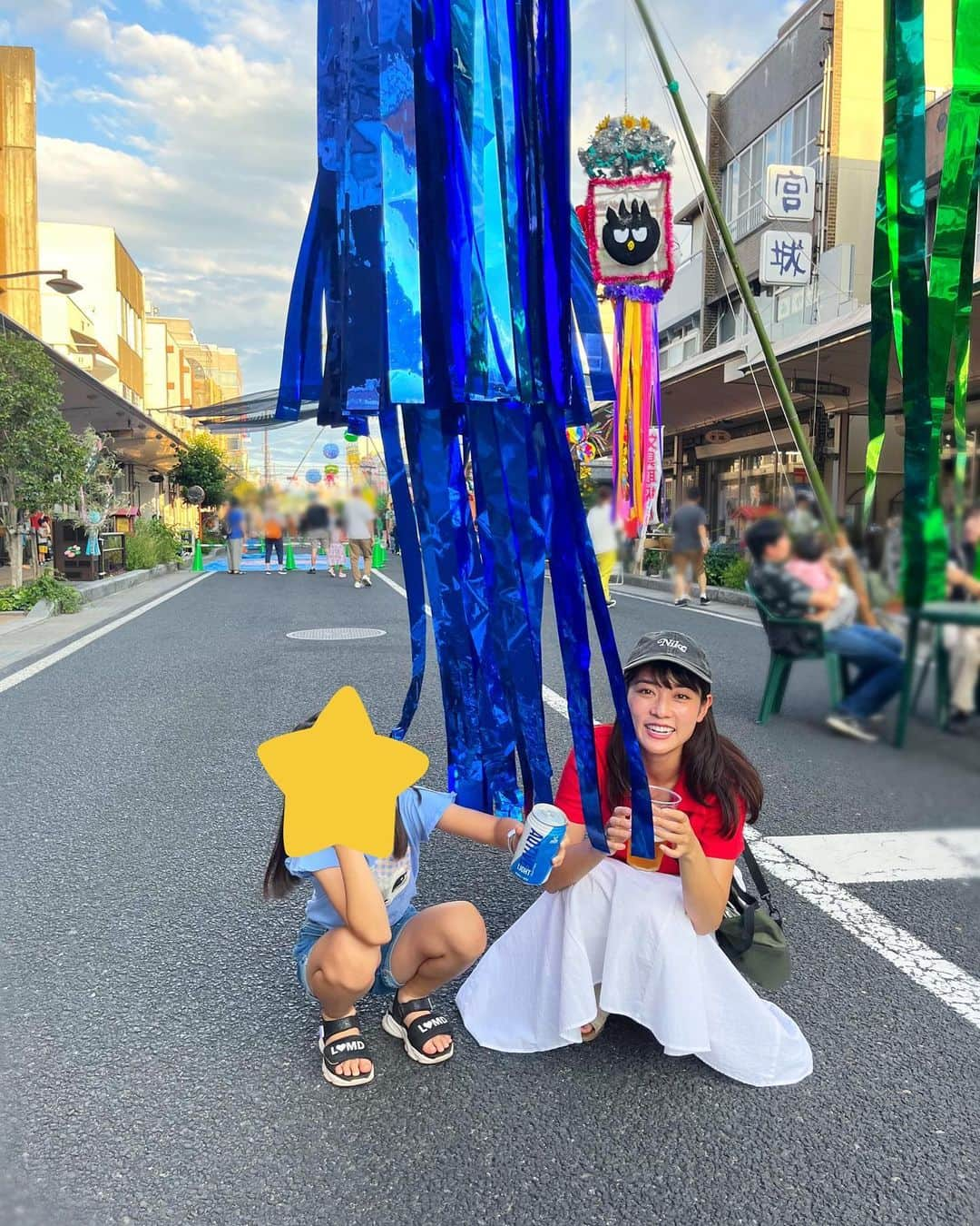 林恵理さんのインスタグラム写真 - (林恵理Instagram)「地元で1ヶ月遅れの七夕🎋 4年ぶりの開催ということもあって、楽しみにしていた方も沢山。  久しぶりに見られた、笑顔あふれる商店街の姿はとっても素敵でした。  最後には手持ち花火もやれて、 個人的にも夏大満喫でした🎇笑 . . #七夕 #七夕祭り #上田市七夕 #上田市 #長野県 #長野 #nagano #uedacity」8月7日 14時57分 - eri_rin.215