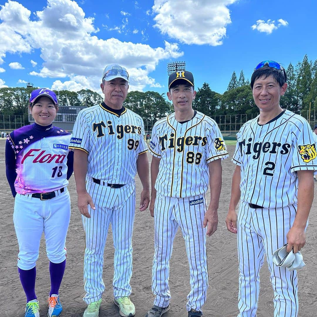 矢野燿大さんのインスタグラム写真 - (矢野燿大Instagram)「・ 2023.8.5 尼崎北ロータリークラブ様の 60周年記念事業で野球教室へ⚾️  めちゃくちゃ暑かったですが、 楽しい時間になりました😊  皆様ありがとうございました✨  by ヤノマネ  #尼崎北ロータリークラブ  #60周年記念事業 #少年少女野球教室 #ベイコム野球場 #矢野燿大 #井上一樹 #的場寛一 #小西美加 #プロ野球 #女子プロ野球」8月7日 16時27分 - yano_akihiro3988