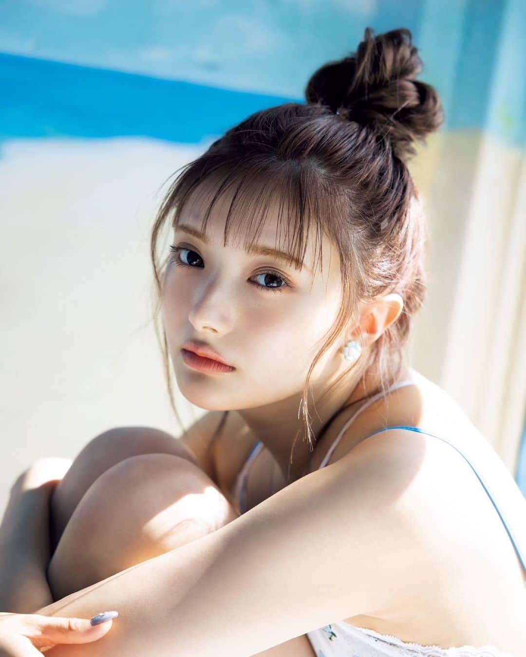 安西かれんのインスタグラム：「みんな沢山写真集の感想ありがとう🫶🫶 ストーリーとかコメントとかとっても嬉しい☺️❤️ 12日のお渡し会楽しみだねーーーっ！♡  #安斉かれん1st写真集」