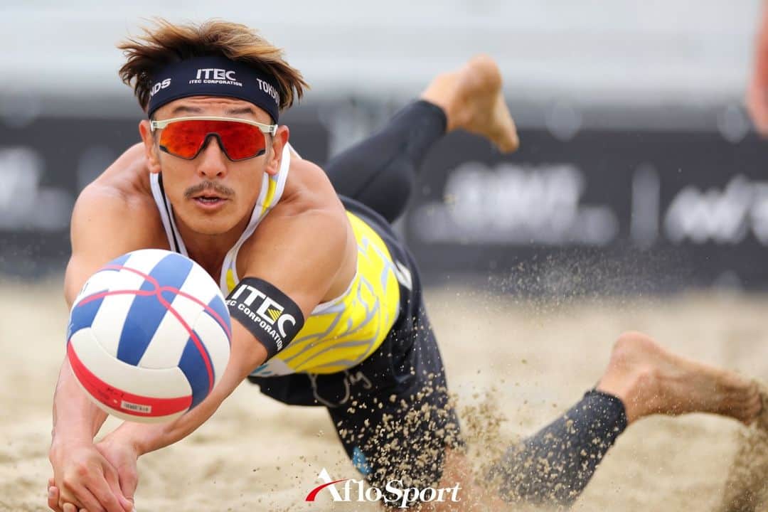 アフロスポーツのインスタグラム：「西村晃一/Koichi Nishimura, APRIL 30, 2023 - Beach Volleyball : Mynavi JBV Tour 2023, Round 1, Men's Third place match at Tachihi Beach, Tokyo, Japan.  Photo: @naoki_nishimura.aflosport  #beachvolleyball #sportphoto #sportphotography #スポーツ写真」
