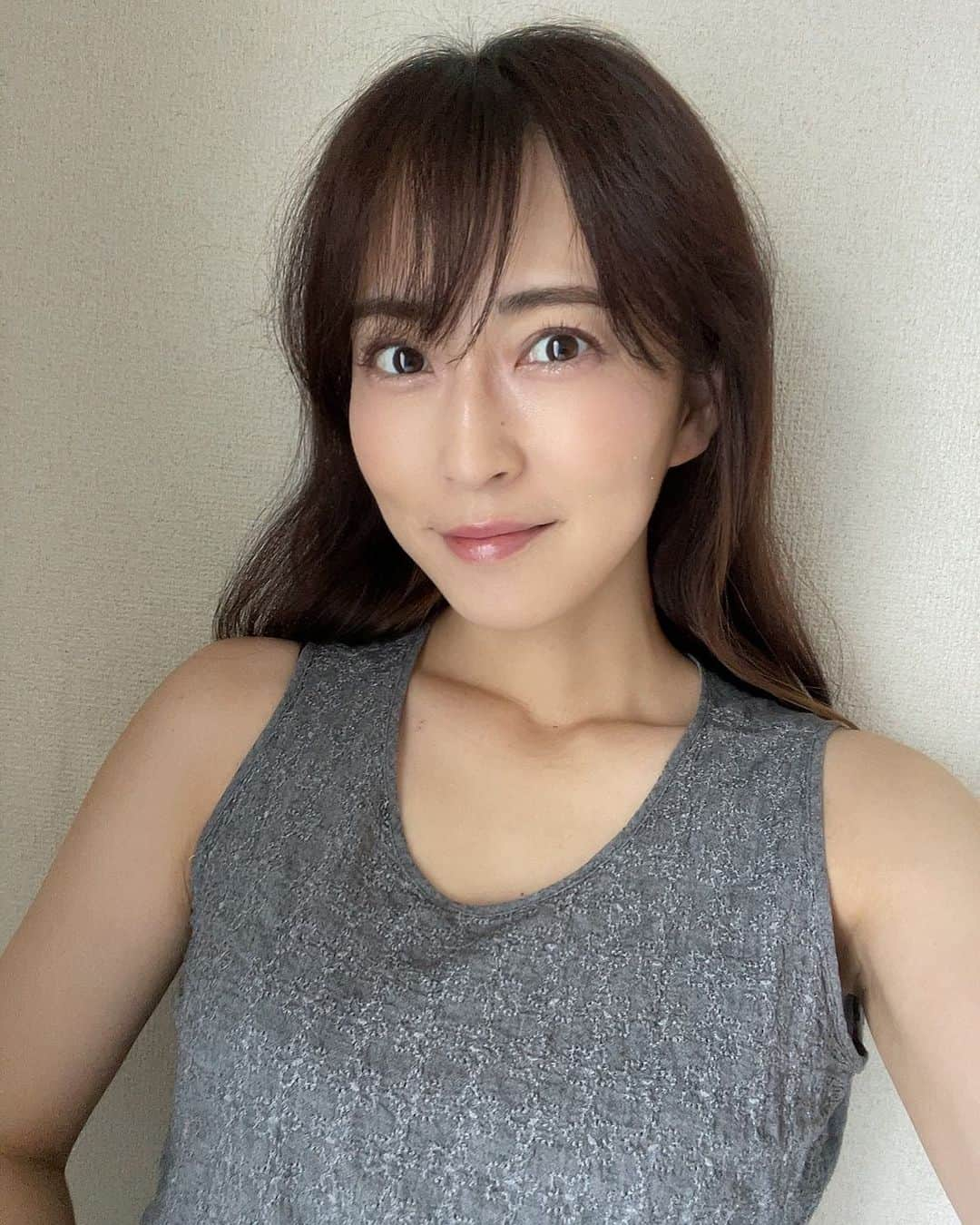 薄井しお里のインスタグラム：「実はこれ祖母のお下がり😌♡ とっても大好きな祖母のお下がり😌🫧 #祖母との思い出　#夏の思い出」