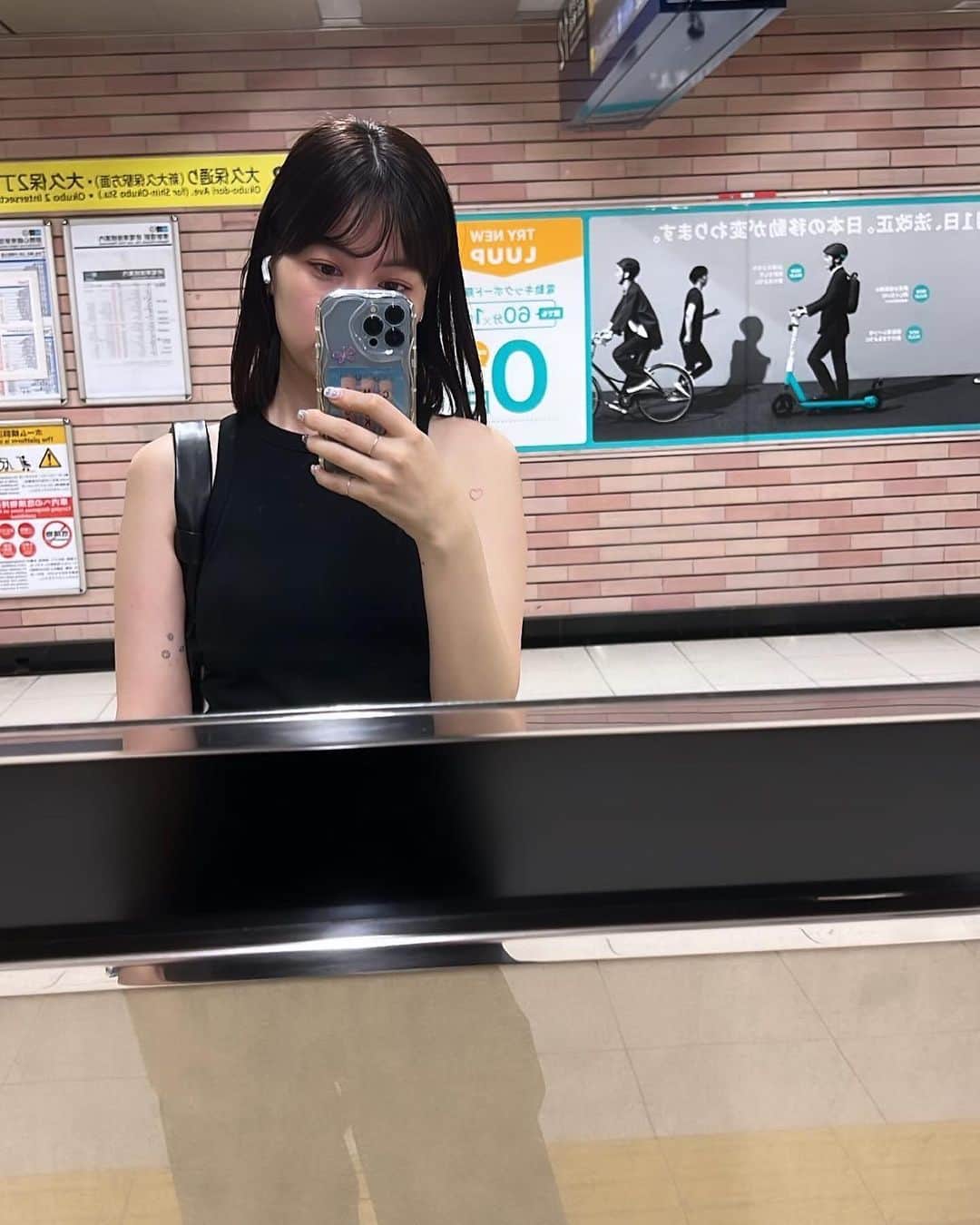 大枝瑞希のインスタグラム：「언제나 검네🖤ㅋ」