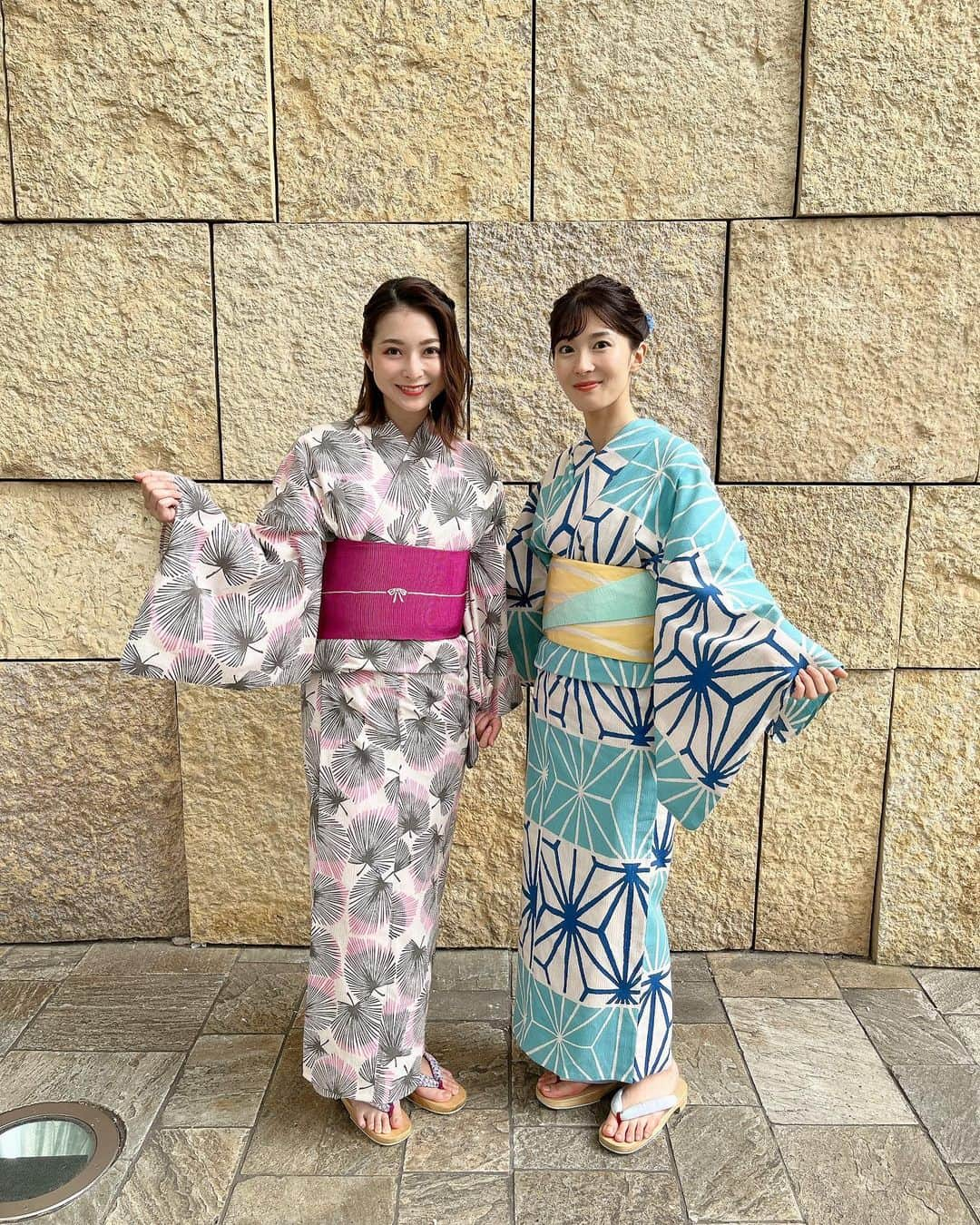 住田紗里さんのインスタグラム写真 - (住田紗里Instagram)「新人の荒井理咲子アナウンサー😍 真っ直ぐで素直で、そして何よりも真面目で、そんな姿に毎日刺激を受けています。  高校の頃勉強していた資格が同じで、最初から勝手に親近感を持ってました笑 仕事以外でも沢山お喋りしています✨ 本当に可愛い後輩を持てて、幸せです😆  この日は浴衣撮影のあと、ランチにも行きました〜 そんな荒井アナがInstagramを始めました！ 是非フォローお願いします☺️ @risako.arai_ex   #荒井理咲子 アナウンサー #新人#新人アナウンサー #可愛い後輩 #グッドモーニング のあと #浴衣#撮影も一緒 でした〜 #テレビ朝日#テレ朝#テレビ朝日アナウンサー#アナウンサー#住田紗里」8月7日 17時58分 - sarisumita_ex