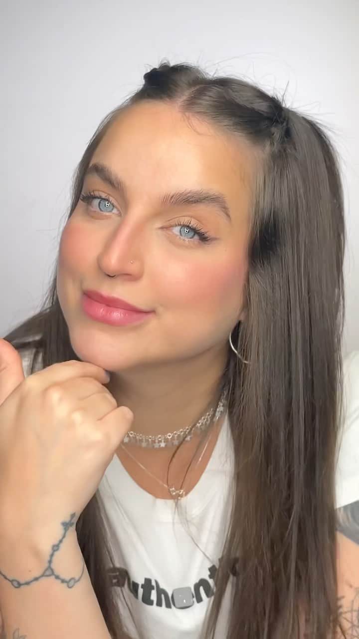 Bruna Unzuetaのインスタグラム：「Oiiiiii gente! No Copia e Cola de hoje foi só Copia, sem cola! Não foi fácil mas o importante é tentar, então me digam vocês, onde foi que eu errei? 😂 HAHAHHAHAHAHA」