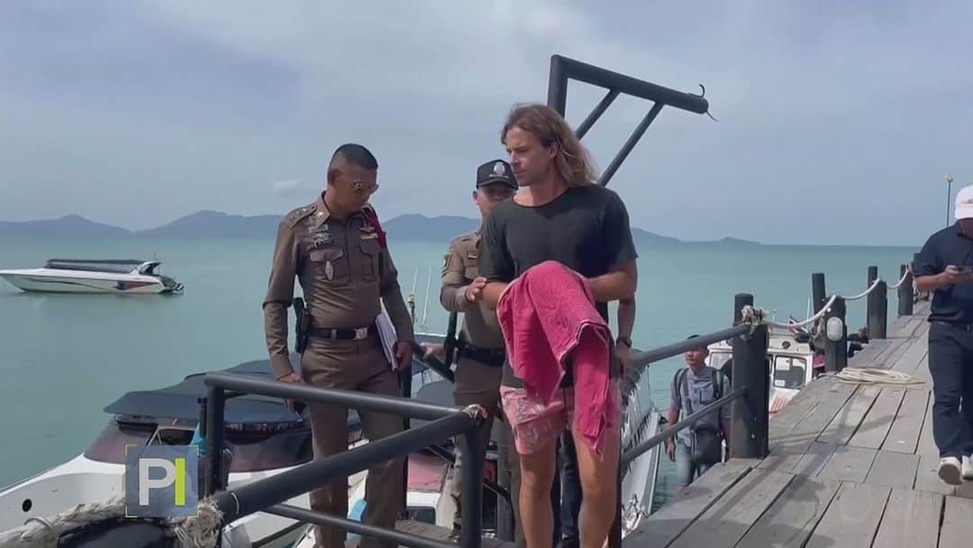 Primer Impactoのインスタグラム：「➡️ Acusan a un cocinero de asesinar y descuartizar a un famoso cirujano latino. Los restos de la víctima aparecieron en una exótica isla donde ambos se encontraban de vacaciones. Verán cómo responde el sospechoso.  📺 Más en #PrimerImpacto a las 5pm/ 4C por @univision」