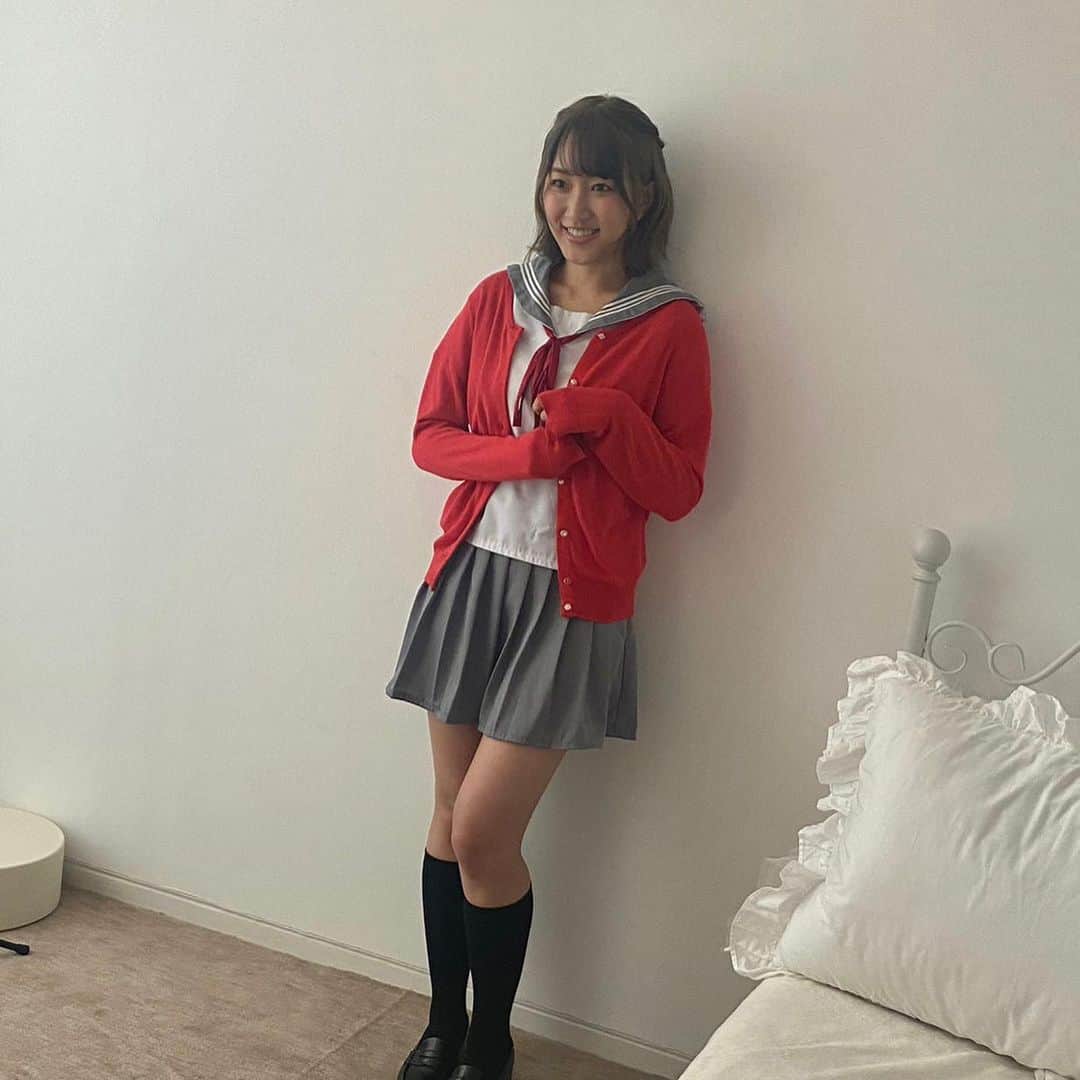 上枝恵美加さんのインスタグラム写真 - (上枝恵美加Instagram)「東京生活1ヶ月はじまりました。  「姫様スターダスト」 チームAの主演を務めさせて頂きます。 わがままプリンセス👑がパラレルワールドへ。 ダンスも芝居も迫力満点で熱いし暑い！笑  この夏の思い出作りに #姫スタ 観劇はいかがですか？⚡️  ＜期間＞ 2023年8月24日 (木) ～2023年8月27日 (日)  ＜公演日・開演時間＞ 8月24日（木）13:30 8月25日（金）18:30 8月26日（土）12:30 8月27日（日）17:00  📍築地本願寺ブディストホール  高校生以下の学生は無料で観劇できる申し込みフォームもあります🌼  お待ちしてます！！」8月7日 20時11分 - emika_kamieda