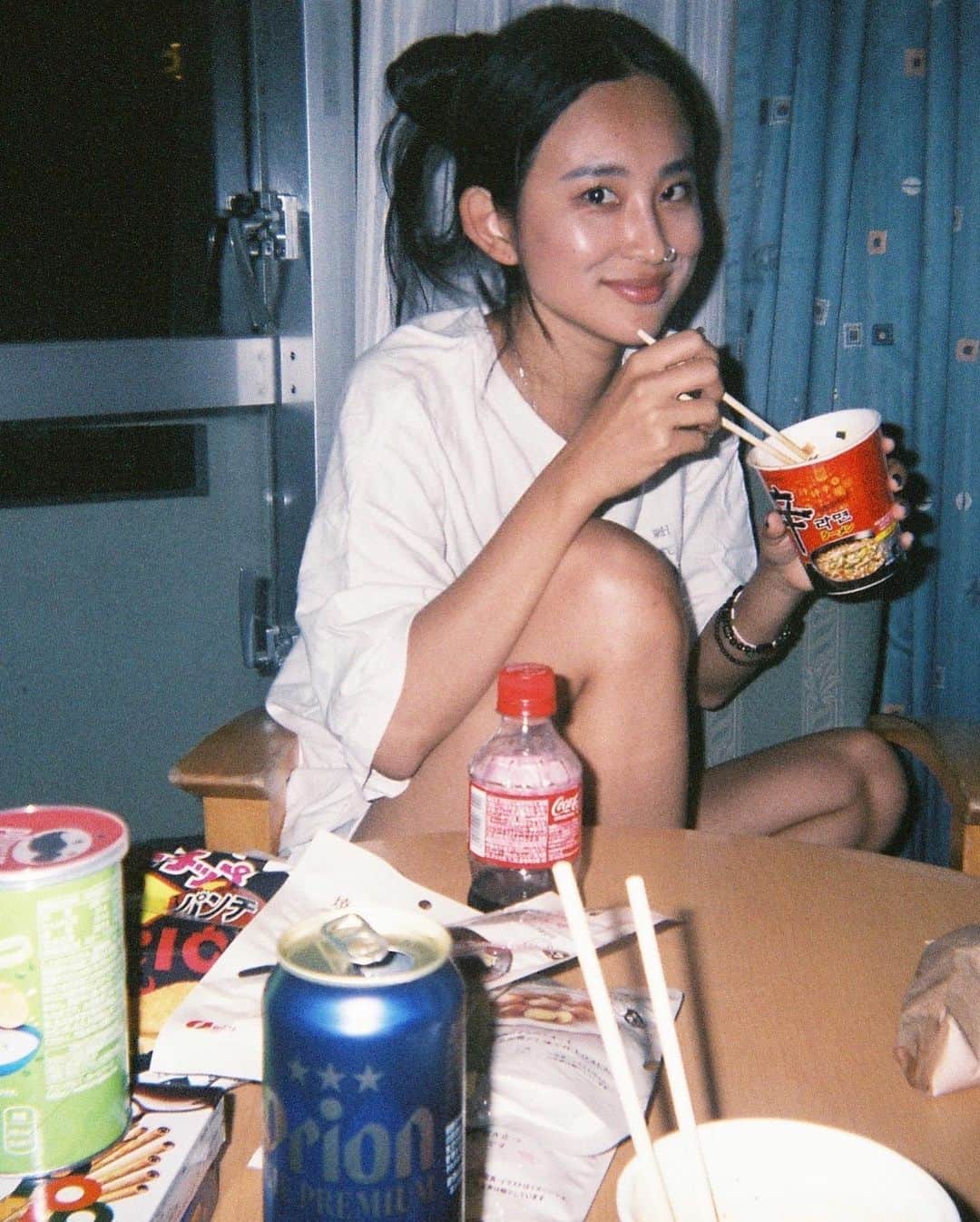 キム・ドユンさんのインスタグラム写真 - (キム・ドユンInstagram)「この時に戻せ🫠 With my luv❤️ @__yoojina」8月7日 20時32分 - hociakari