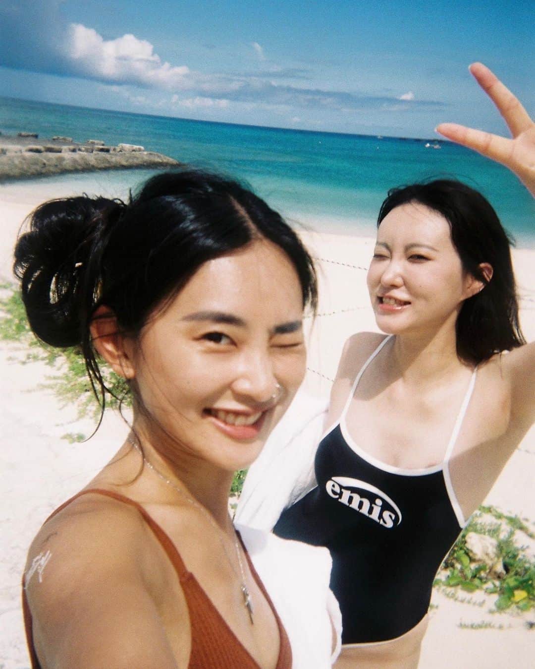 キム・ドユンのインスタグラム：「この時に戻せ🫠 With my luv❤️ @__yoojina」