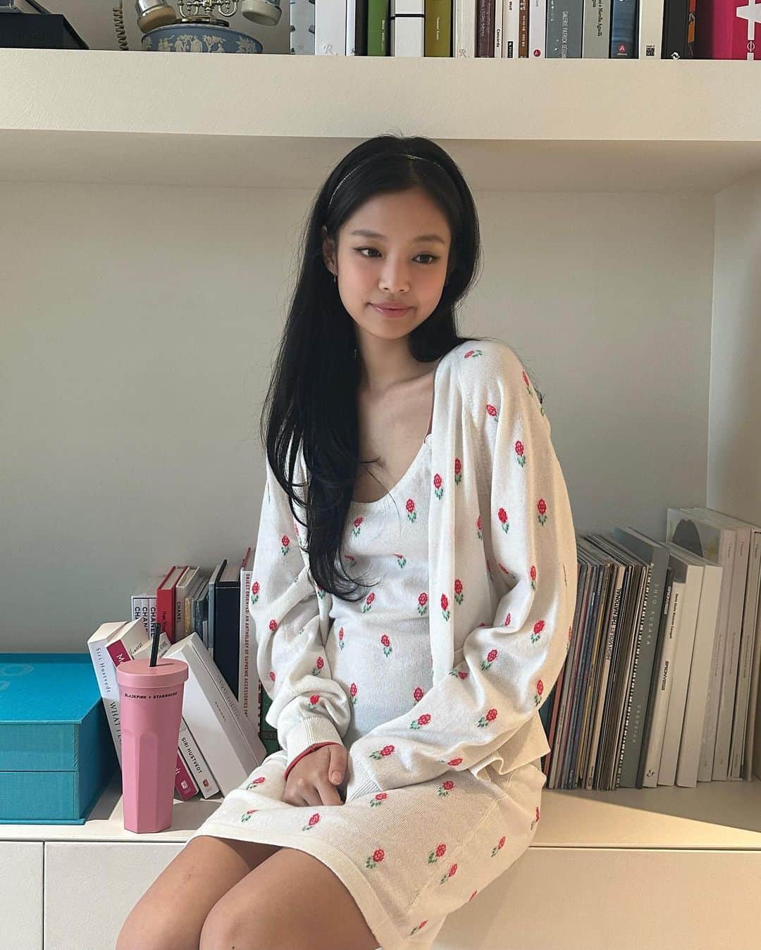 ジェニーさんのインスタグラム写真 - (ジェニーInstagram)「🎀 yozum 🎀」8月7日 20時35分 - jennierubyjane