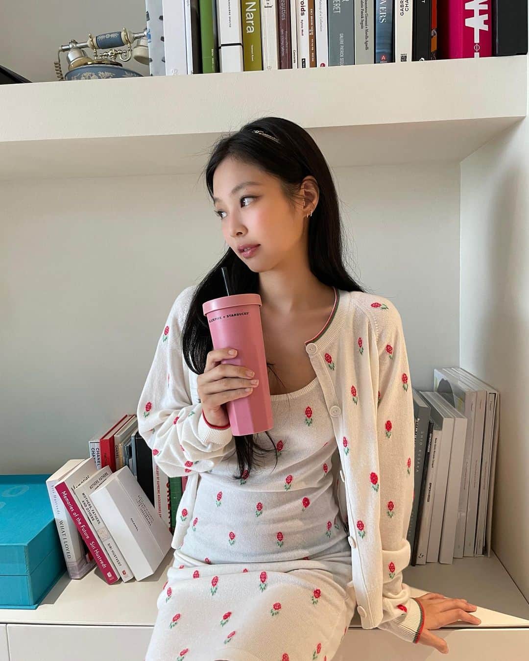 ジェニーさんのインスタグラム写真 - (ジェニーInstagram)「🎀 yozum 🎀」8月7日 20時35分 - jennierubyjane