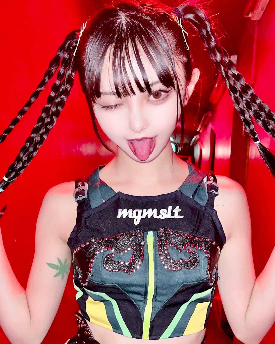 新倉のあのインスタグラム