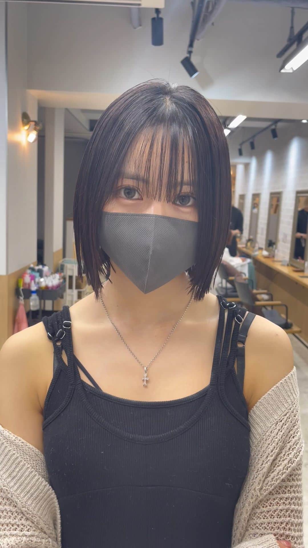 上水口姫香のインスタグラム：「マスク詐欺…？！？  #ボブ #ボブヘアアレンジ #ボブヘアアレンジ #ボブヘア」