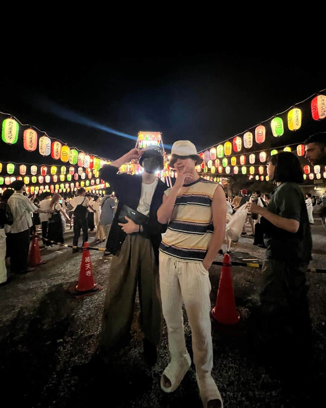 砂田将宏のインスタグラム：「サウナ後に急に祭りに行く流れに #滞在時間15分 #サウナぐらい汗かいた #夏の思い出」