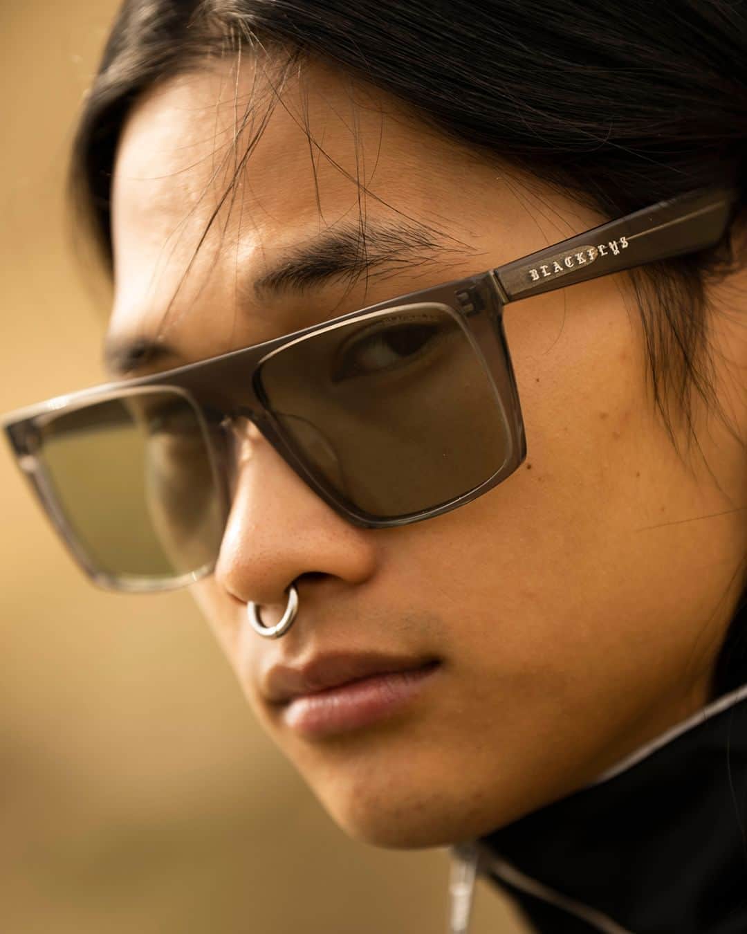 ブラックフライのインスタグラム：「オールドスクールなフラットトップタイプのフライスティールヘッド。  #blackflys_japan #blackflys #eyewear #authentic #shades #sunnies #sunglasses #lifestyle #fashion #photooftheday #サングラス」