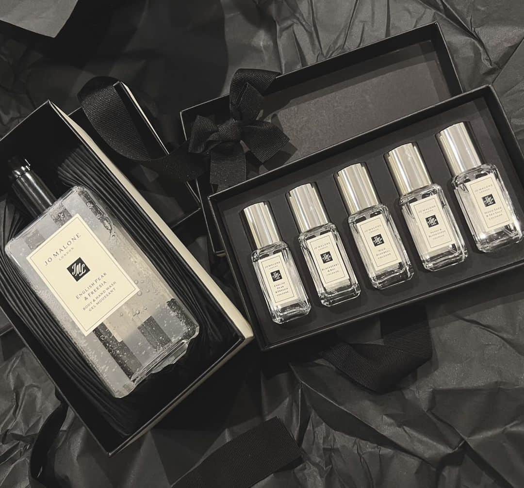 のインスタグラム：「可愛いやつ届いた- ̗̀📦 ̖́- 🧖‍♀️🧴 お風呂タイム楽しめそう🐰  #jomalone」