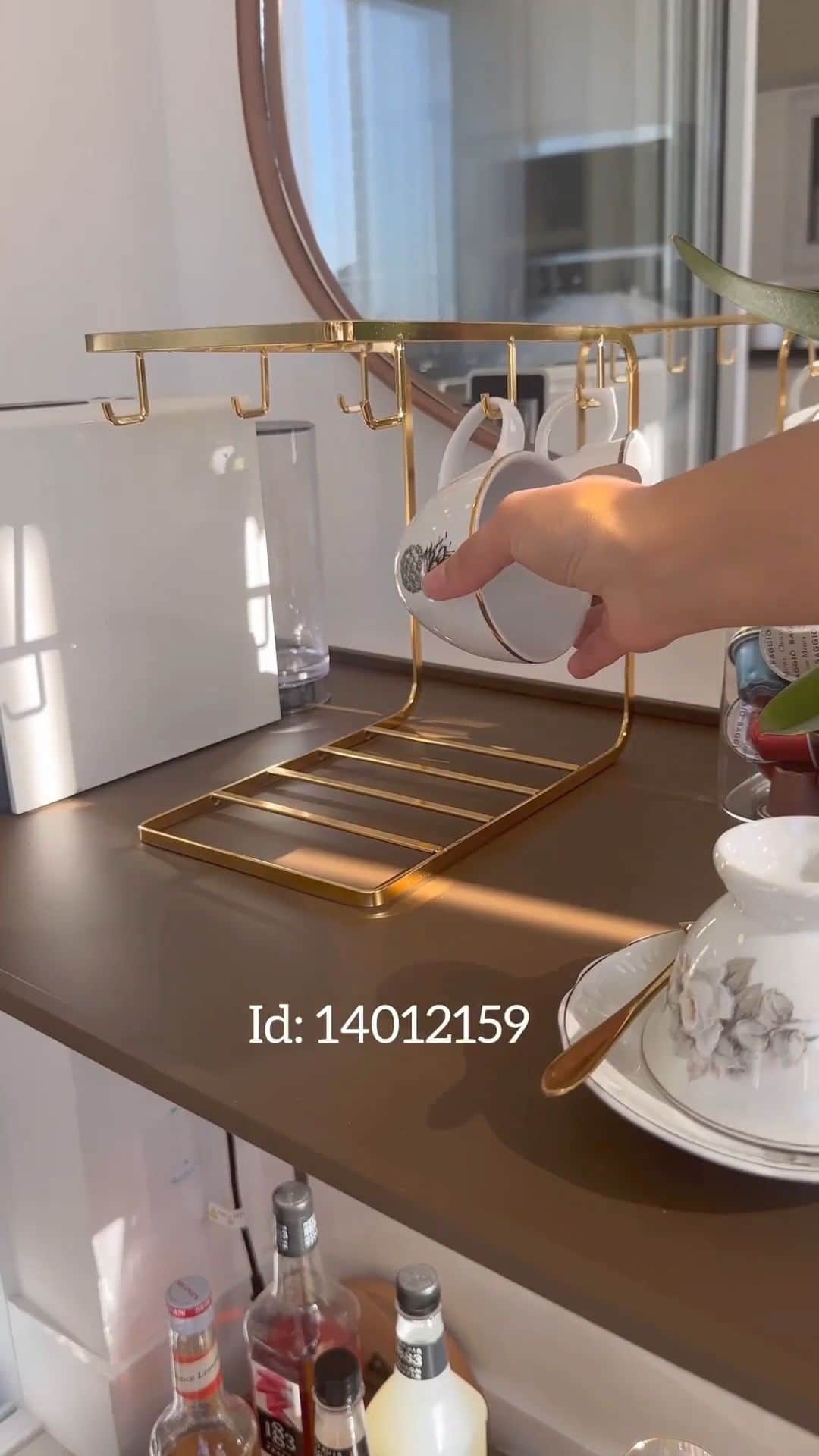 SHEINのインスタグラム：「Sip & sort in style with SHEIN HOME solutions that make tidying up a breeze 🏡🛍️✨   🔎14012159 13281057 15644176 13243831   #SHEIN #SHEINforAll #SHEINstyle #fashion #chic #saveinstyle」