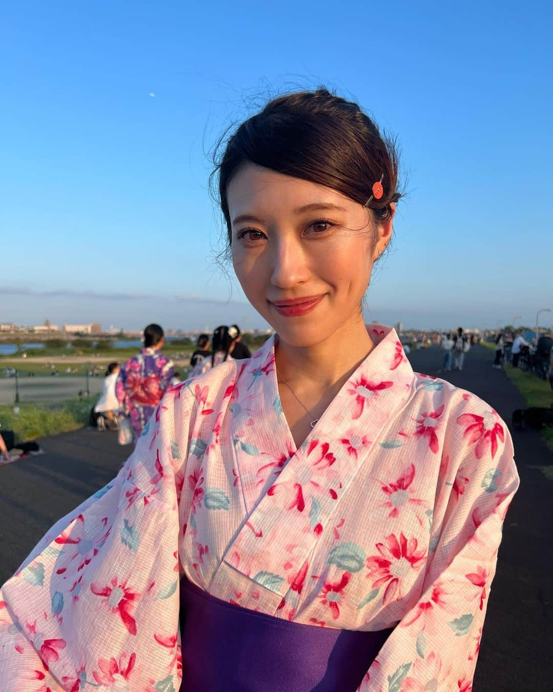 小山莉奈さんのインスタグラム写真 - (小山莉奈Instagram)「夏🎆♡ . #浴衣 #夏 #여름 #여름휴가 #일본」8月7日 21時31分 - koyama_rina