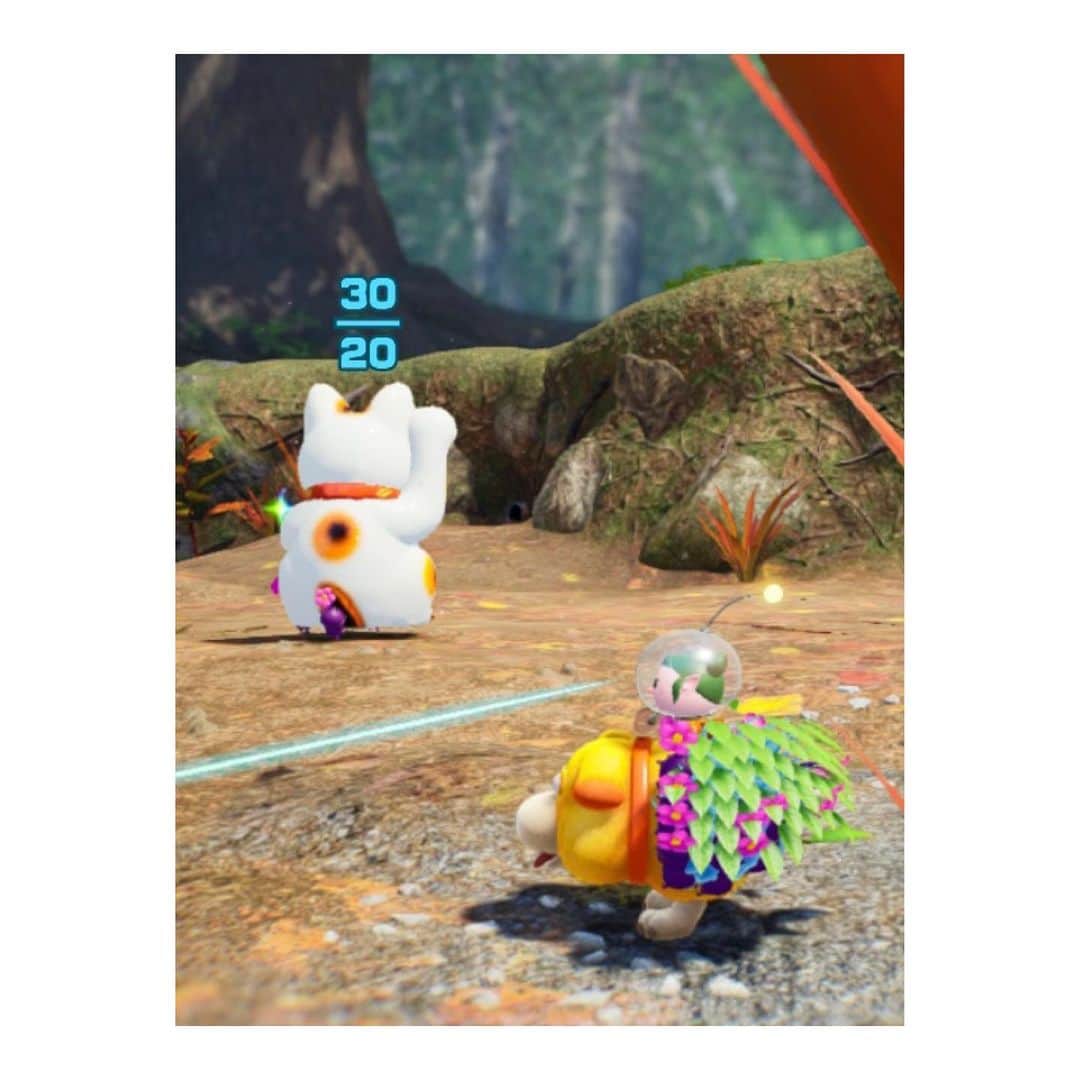MINAのインスタグラム：「. #ピクミン4 最高に楽しかった、、、 後ろ姿かわいい^._.^」