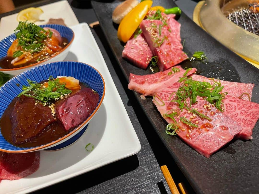 田中美奈子さんのインスタグラム写真 - (田中美奈子Instagram)「松阪牛を求めて焼肉屋さんへ🥩 脂がしつこくなくて最高👍 レバーも新鮮で美味しかった🥰 #松阪牛 #まつさかうし #松阪牛焼肉 #三重県グルメ #焼肉スタグラム #やきにく🍖 #japanfood #yakiniku🐮 #matszakabeef」8月7日 21時52分 - tanakaminako0912