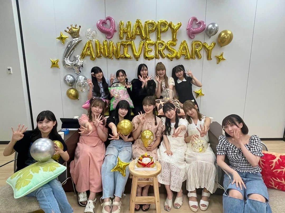 西田汐里のインスタグラム：「#ビヨ4周年  おめでとう！ありがとう🎉  #beyooooonds  #BEYOOOOONDS大好き！#西田汐里」