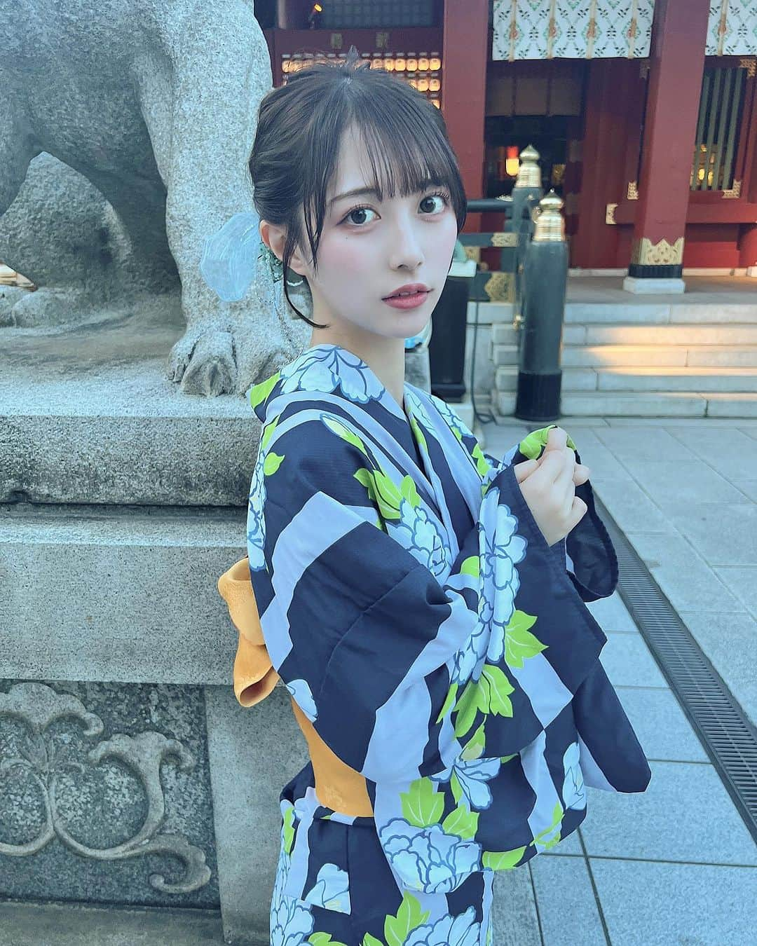 保科凜さんのインスタグラム写真 - (保科凜Instagram)「浴衣姿も好きですか？  ・ ・   #idol  #japaneseidol  #jamscollection  #selfie  #like  #followme  #yukata  #japanmodels  #japantrip  #vasara   #アイドル #ジャムズ #保科凜 #浴衣  #浴衣ヘア  #和服  #浴衣女子」8月7日 22時10分 - tottoko_lin