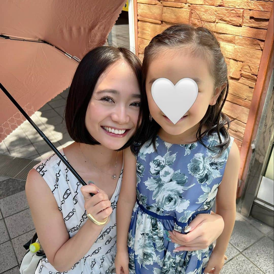 透水さらささんのインスタグラム写真 - (透水さらさInstagram)「私の、子供達のアイドル。天使。 しーちゃん  10月に原田雄一さん主演ミュージカルでヒロインに抜擢♡ 楽しみすぎる🥰  生しーちゃんの歌、お芝居、ダンスが観れます♡  ぜひっ！！！  #緑川静香 #thestar #悪魔と契約した男  #シアターサンモール」8月7日 22時19分 - sarasarasarasa0623