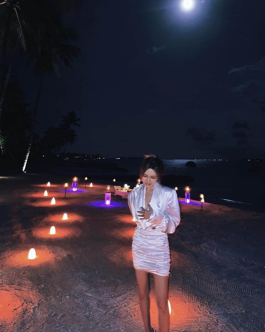 Grace Chowさんのインスタグラム写真 - (Grace ChowInstagram)「private dinner with my girls💕   #waldorfastoriamaldives #oceanmaldives」8月7日 22時43分 - gracechowwwww