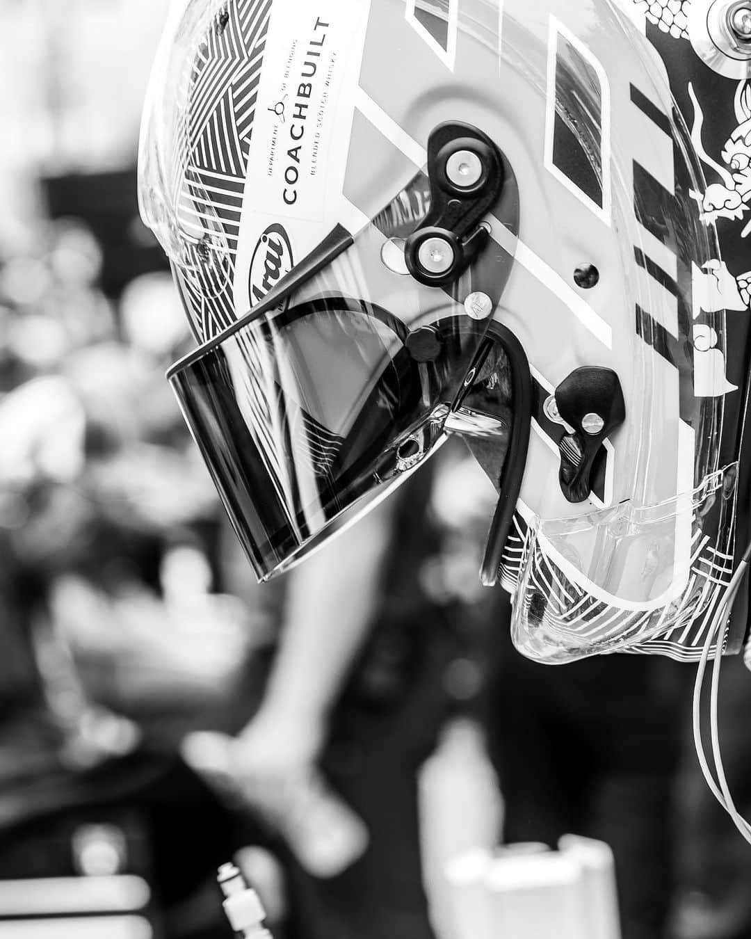 ジェンソン・バトンのインスタグラム：「Race week! It’s my last @nascar Cup race this weekend in the @mobil1racing Mustang at @indianapolismotorspeedway   Time to get my head in the game 💪🏽  @mobil1racing」